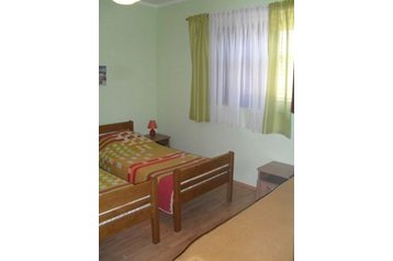 Kroatija Privát Tkon, Eksterjeras